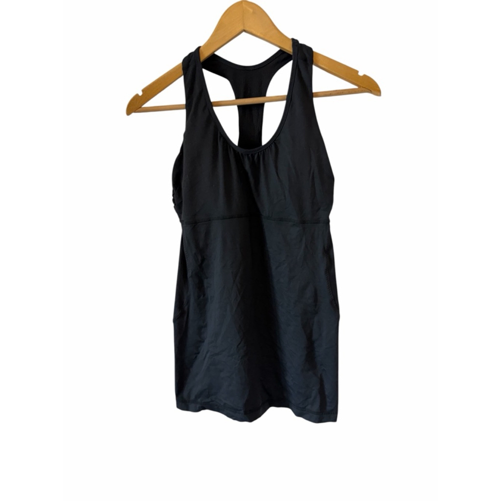 Lululemon Black Racerback Tank Top Built In Bra Athletic Workout Womens